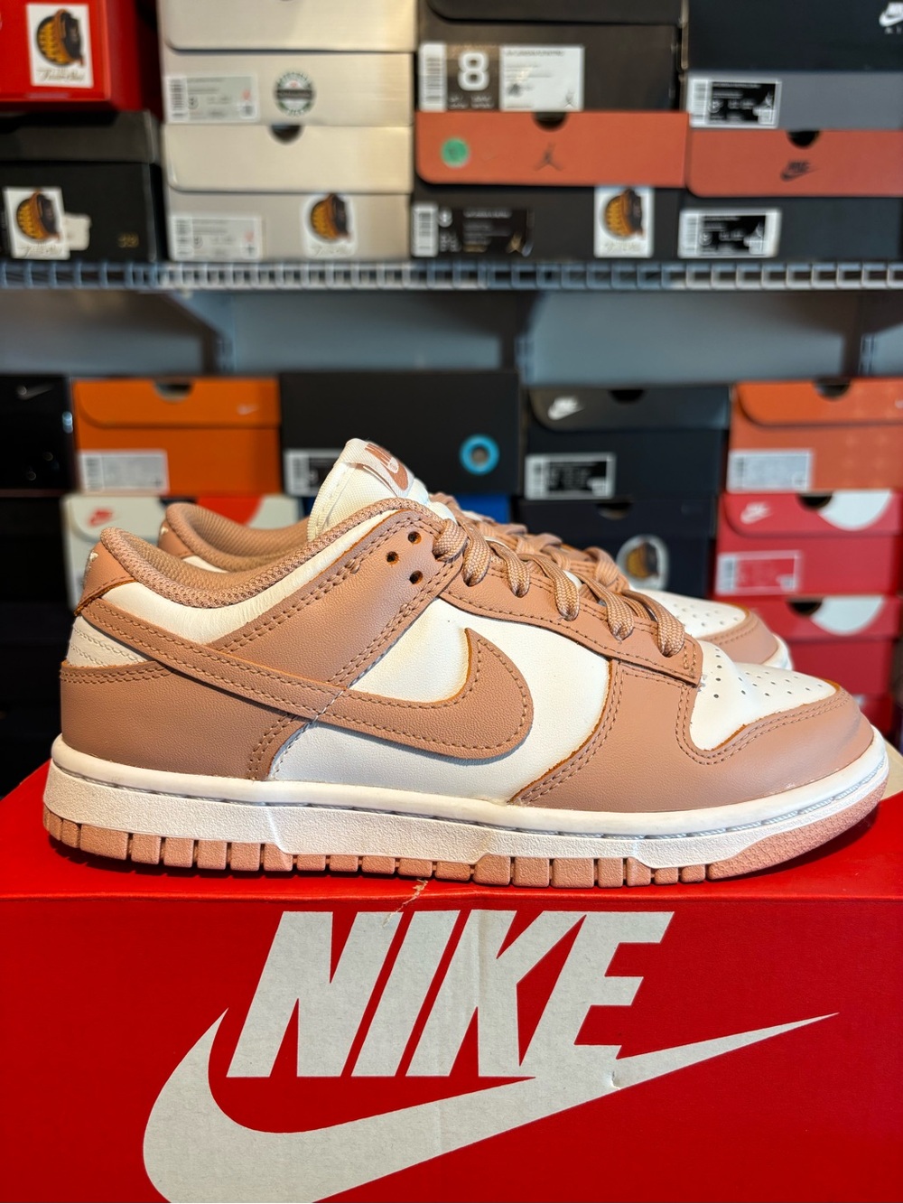 Nike Kids Low-Top Sneakers in Cream & Tan